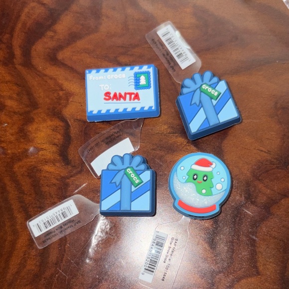 CROCS Accessories - Set of 4 CROCS jibbitz